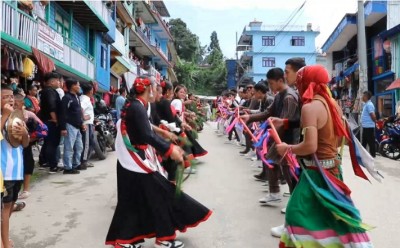 फुङ्लिङमा आज रोपाइँ जात्रा